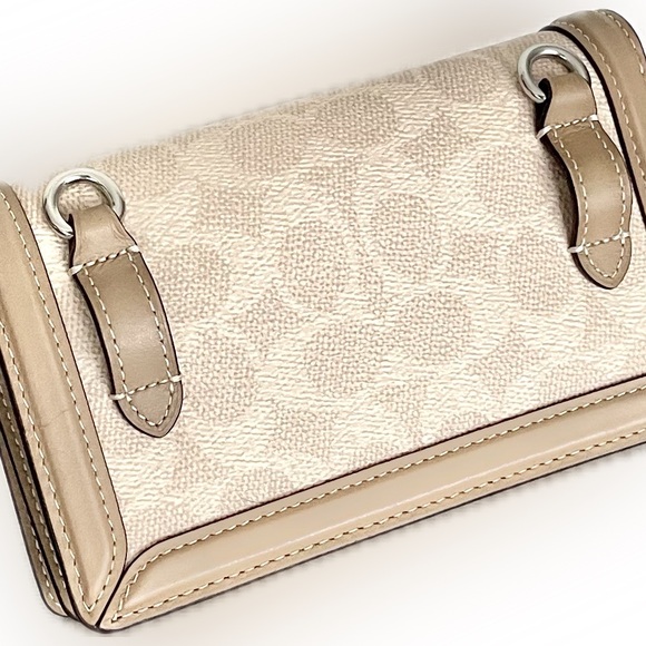 Coach Riley Convertible 3-way Belt Bag in Signature Canvas/Leather - Picture 2 of 14